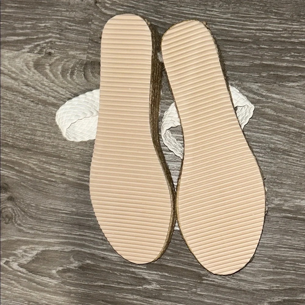 ๐ SHEIN Elegant White Woven Women's Sandals - Picture 5 of 5